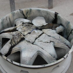 FELGI Flinstonow kamien