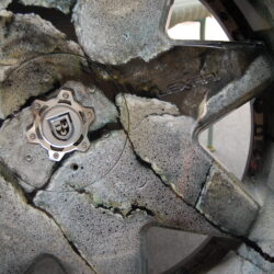 FELGI Flinstonow kamien