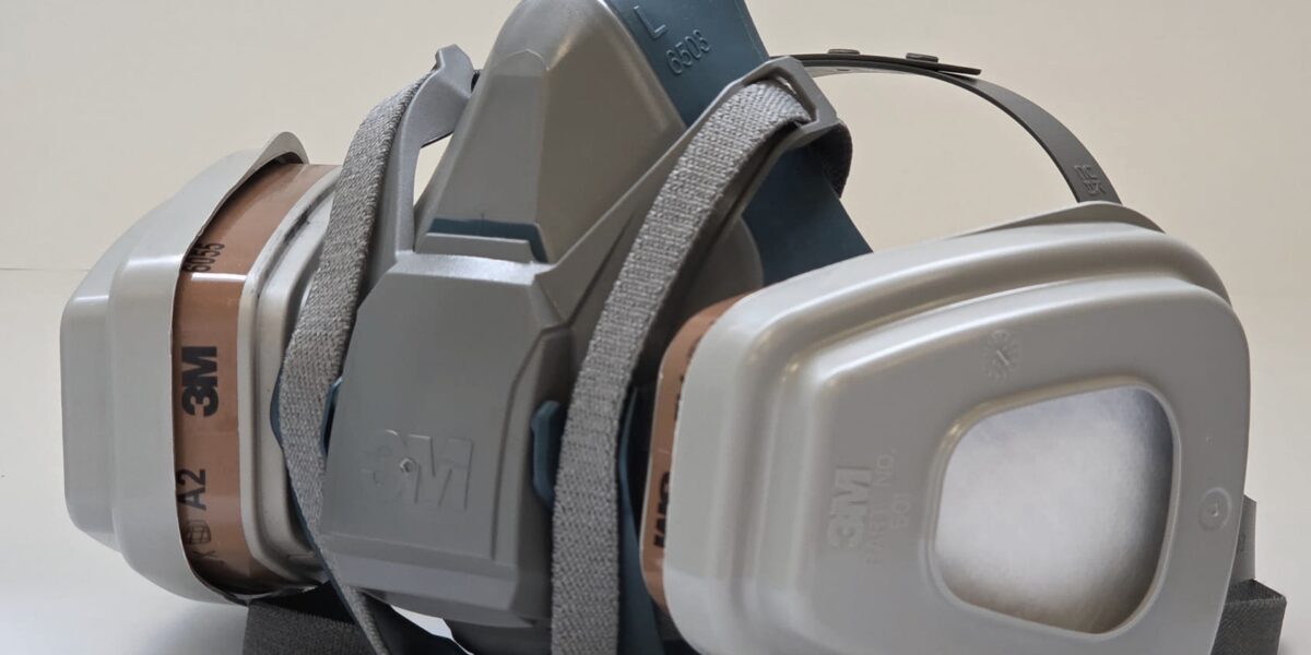 Maska lakiernicza A2P3 – jaką maskę do lakierowania wybrać i kiedy wymieniać filtry?