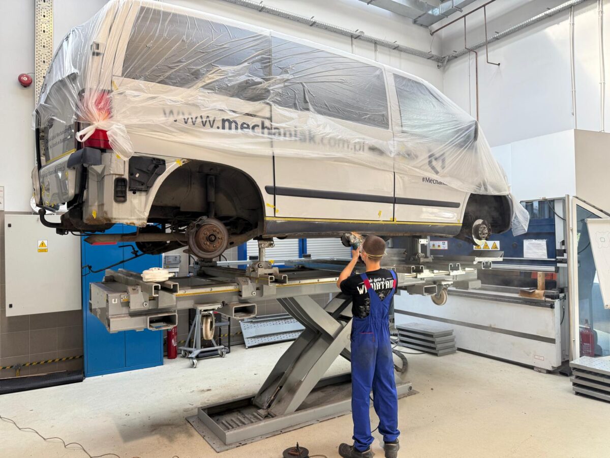 Technikum samochodowe w Białymstoku – tak kształcą przyszłych lakierników w Polsce