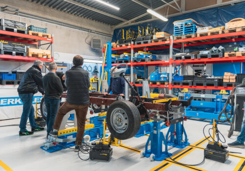 Międzynarodowe szkolenie dla dystrybutorów systemu HERKULES TRUCK HYBRID™