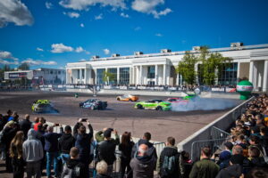 POZNAŃ MOTOR SHOW FOTOBUENO ()