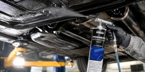 Konserwacja podwozia z kontrolą UV – PRIMERO Underbody Wax UV Inspect chroni przed korozją Konserwacja podwozia z kontrolą UV – PRIMERO Underbody Wax UV Inspect chroni przed korozją