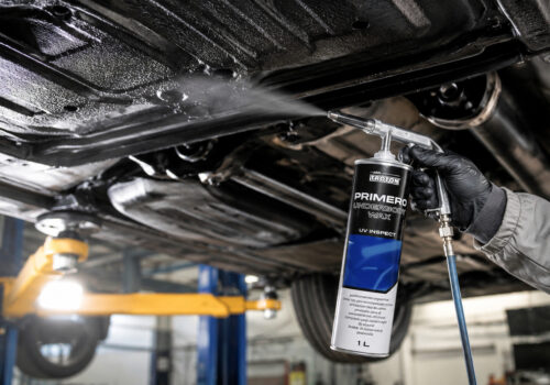 Konserwacja podwozia z kontrolą UV – PRIMERO Underbody Wax UV Inspect chroni przed korozją