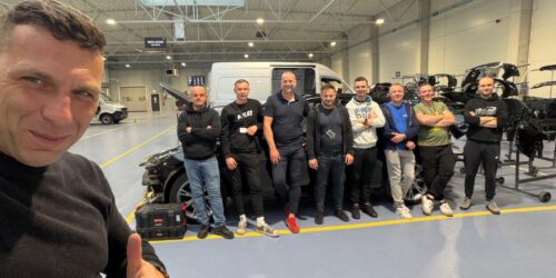 Elektromobilność w warsztacie. Jak przygotować serwis do obsługi aut elektrycznych?